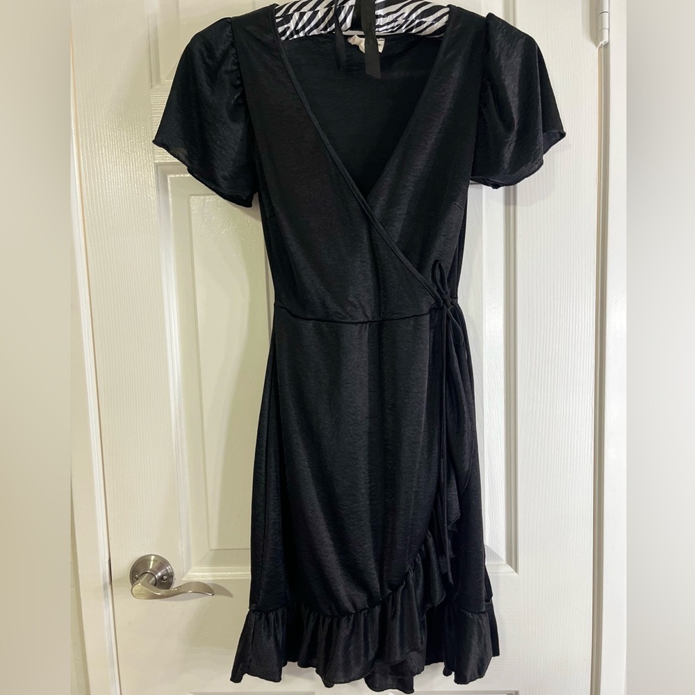 Elegant Black Wrap Dress size S